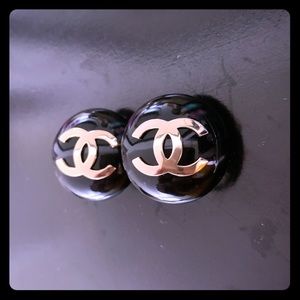 Large chanel CC earrings